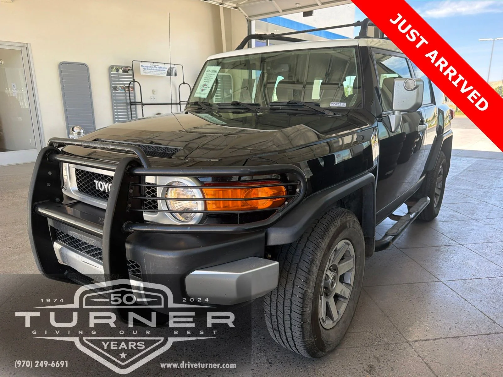Used 2014 Black Toyota Base image 4