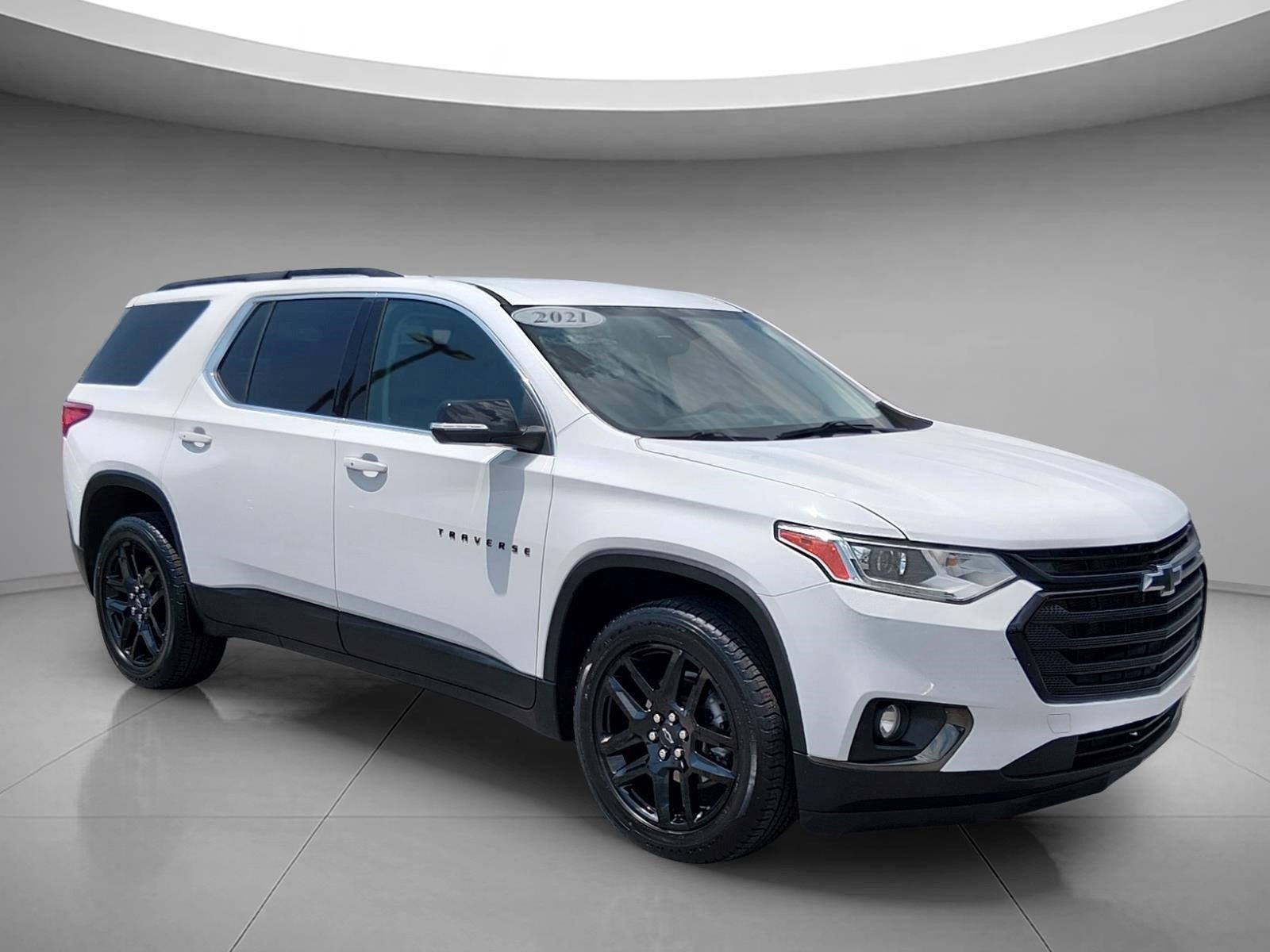 Used 2021 Summit White Chevrolet LT Cloth image 7