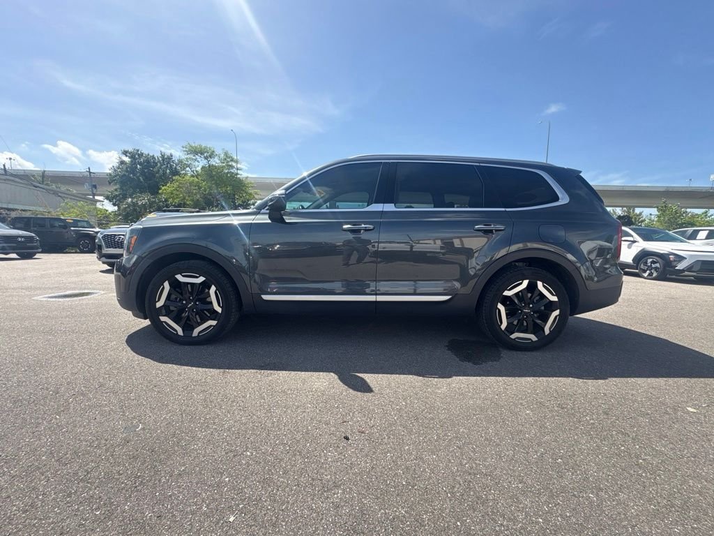 2023 Kia Telluride S - Photo 6