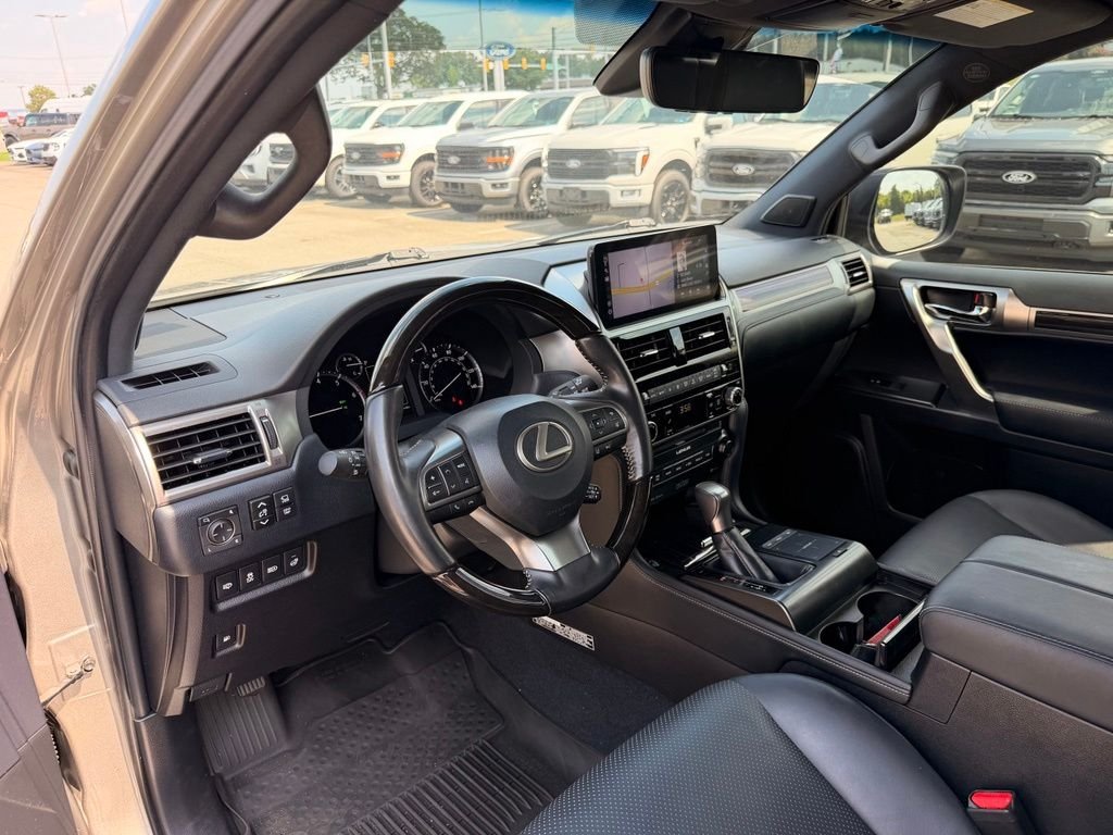 Used 2023 Atomic Silver Lexus 460 Luxury image 8