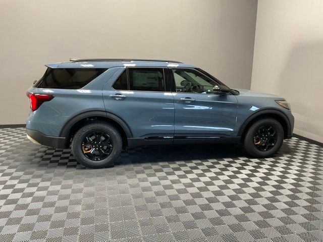 New 2026 Vapor Blue Metallic Ford Tremor® image 7
