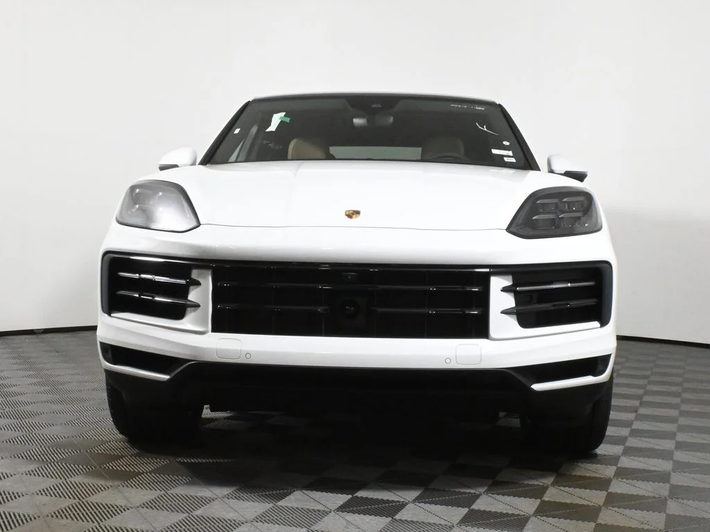 Certified Used 2026 White Porsche  image 10