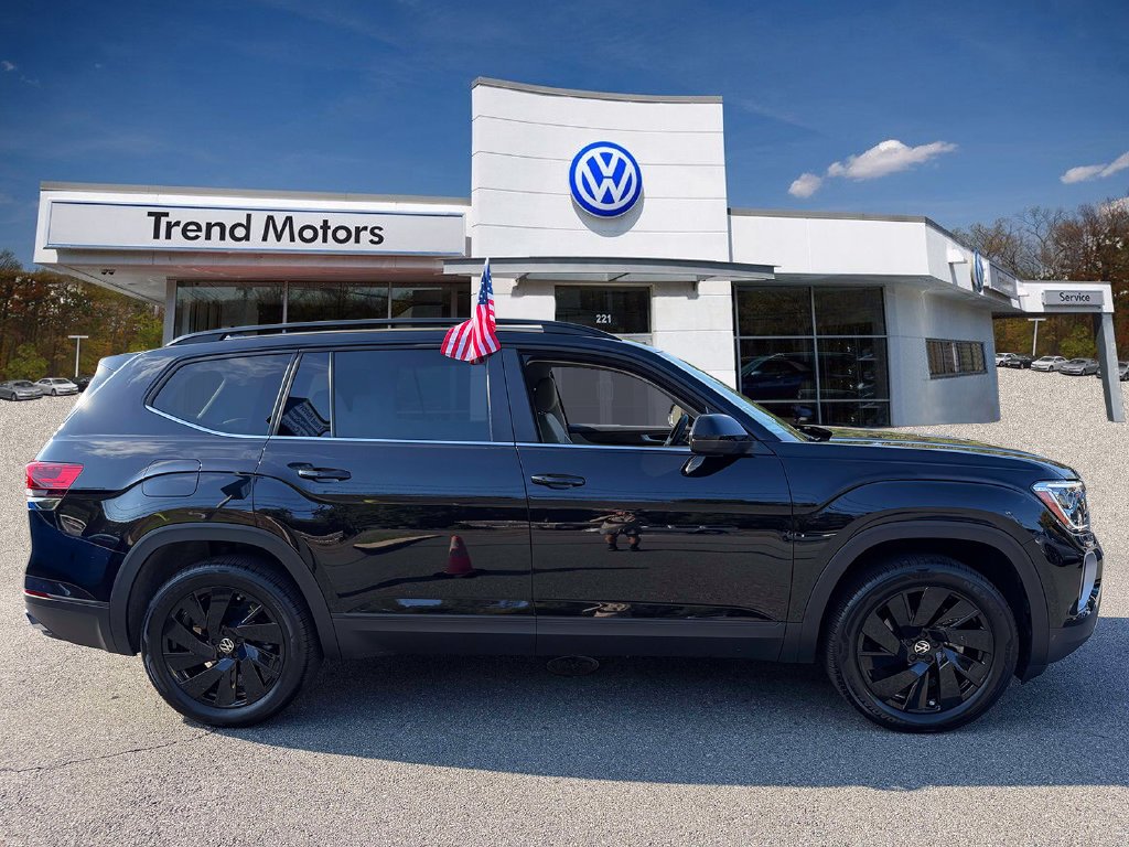 2026 Volkswagen Atlas SE w/Tech - Photo 4