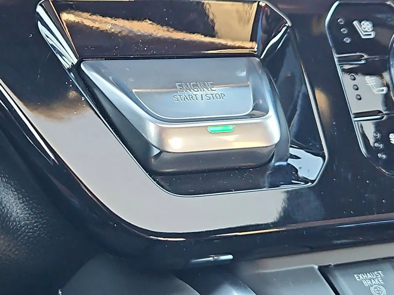 New 2026 Onyx Black GMC Denali Ultimate image 17