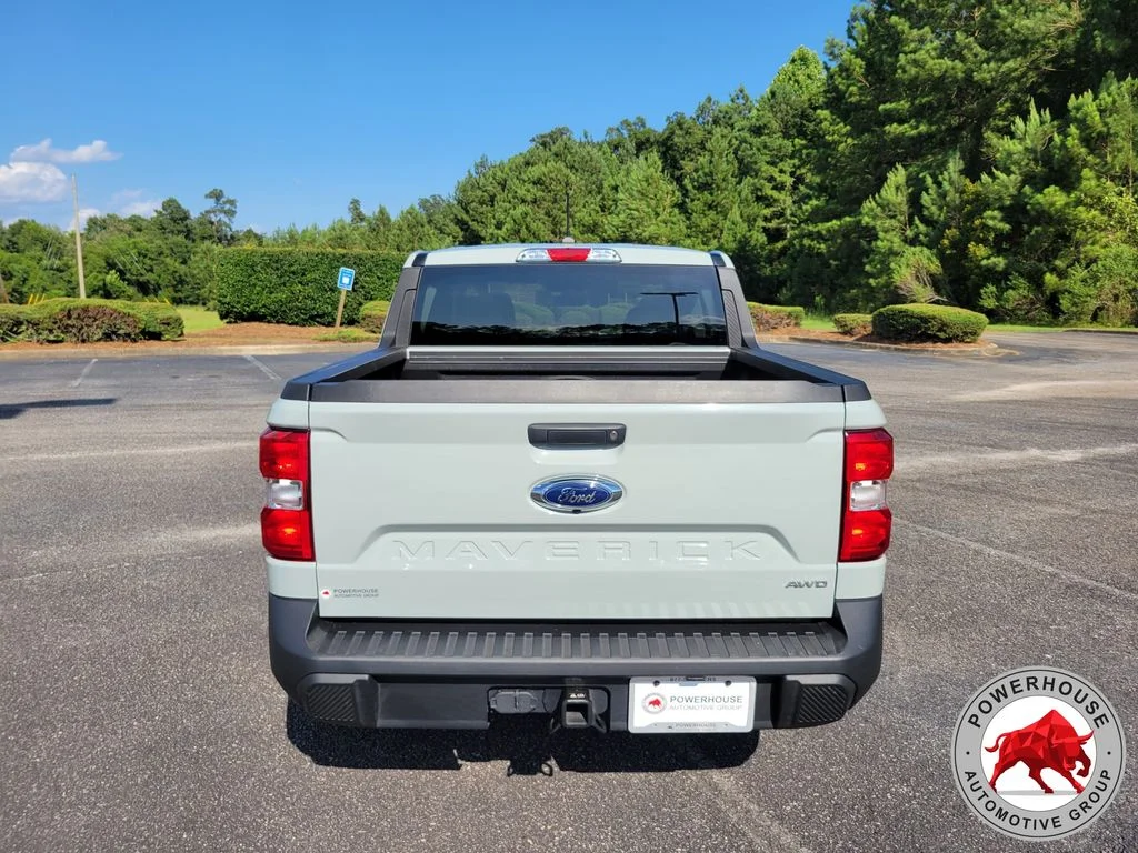 Used 2024 Green Ford XLT image 5