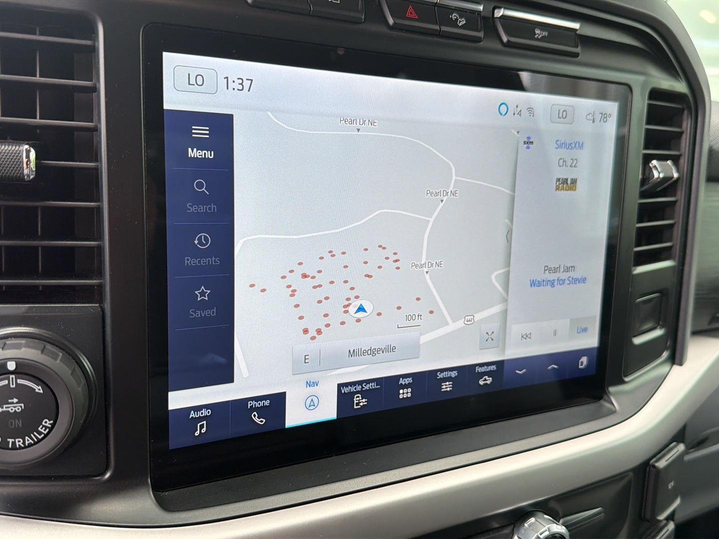 Used 2022 Antimatter Blue Ford XLT image 25