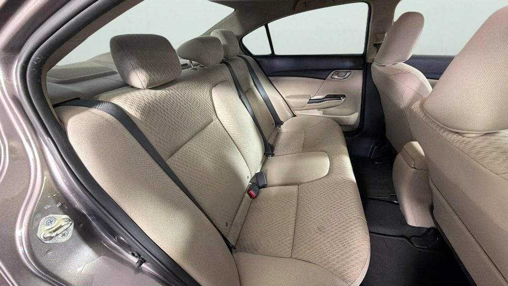 Used 2015 Gray Honda LX image 29