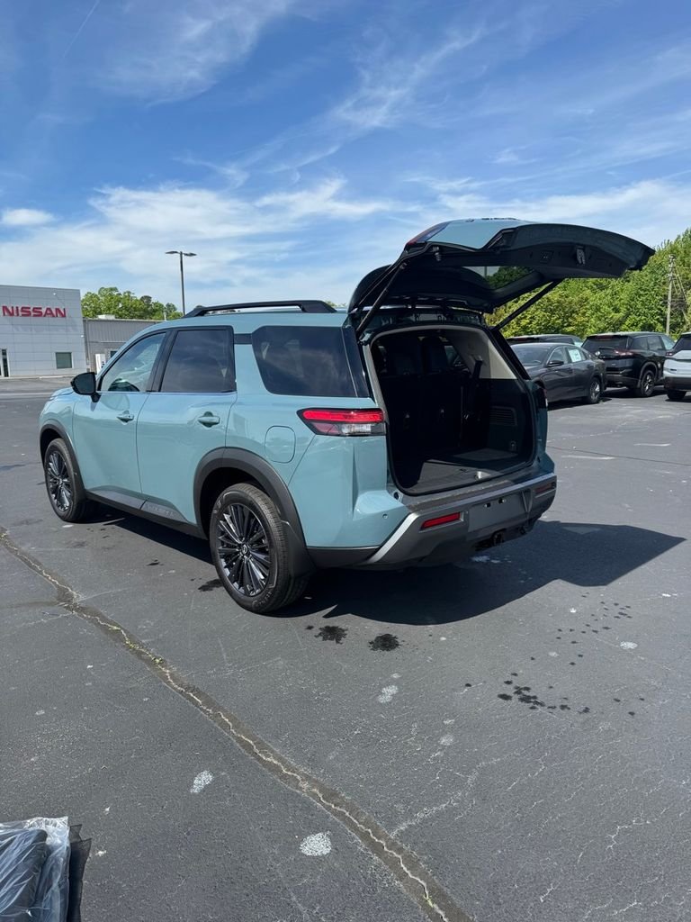 New 2026 Baltic Teal Pearl Nissan SL image 19