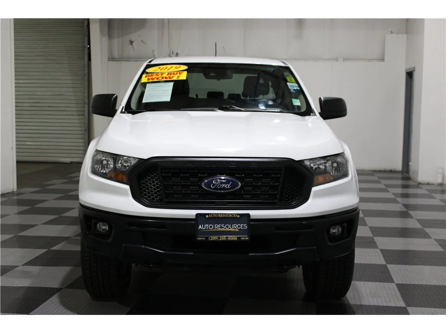 Used 2019 White Ford XL Pickup 4D 5 ft image 2