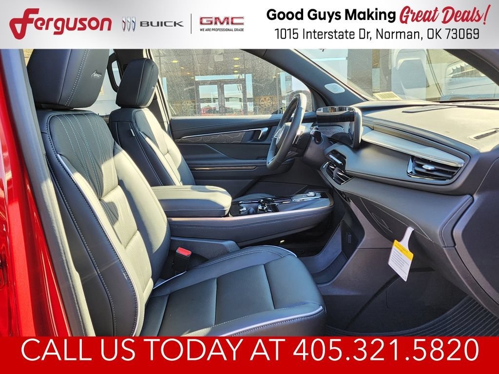 New 2026 Cherry Red Tintcoat Buick Avenir image 41