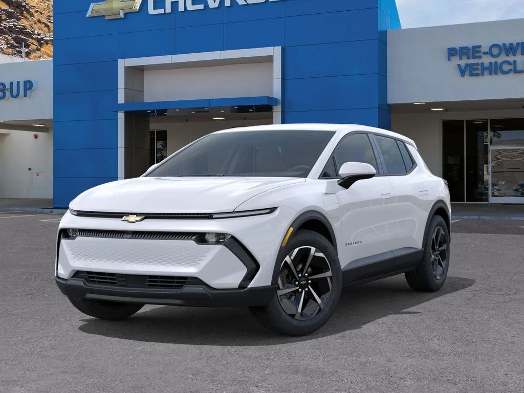 New 2026 Summit White Chevrolet LT1 w/PCY image 6