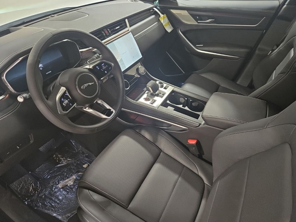 2026 Jaguar F-Pace R-Dynamic S - Photo 19