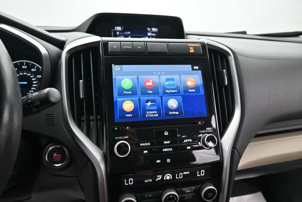 Used 2019 White Subaru Touring image 20