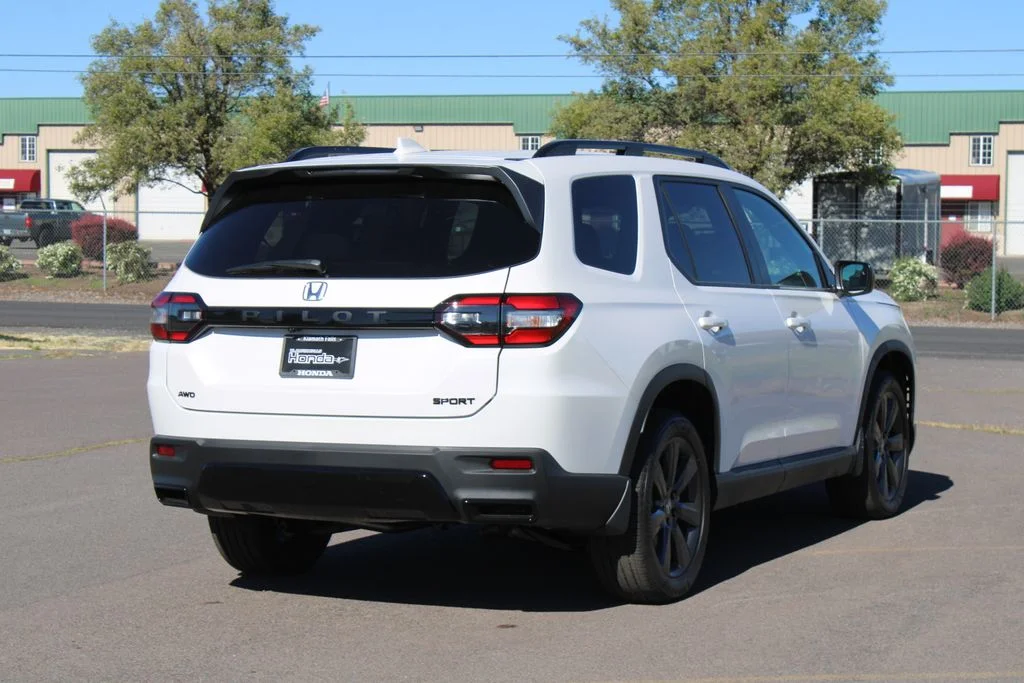 New 2026 Platinum White Pearl Honda AWD Sport image 6