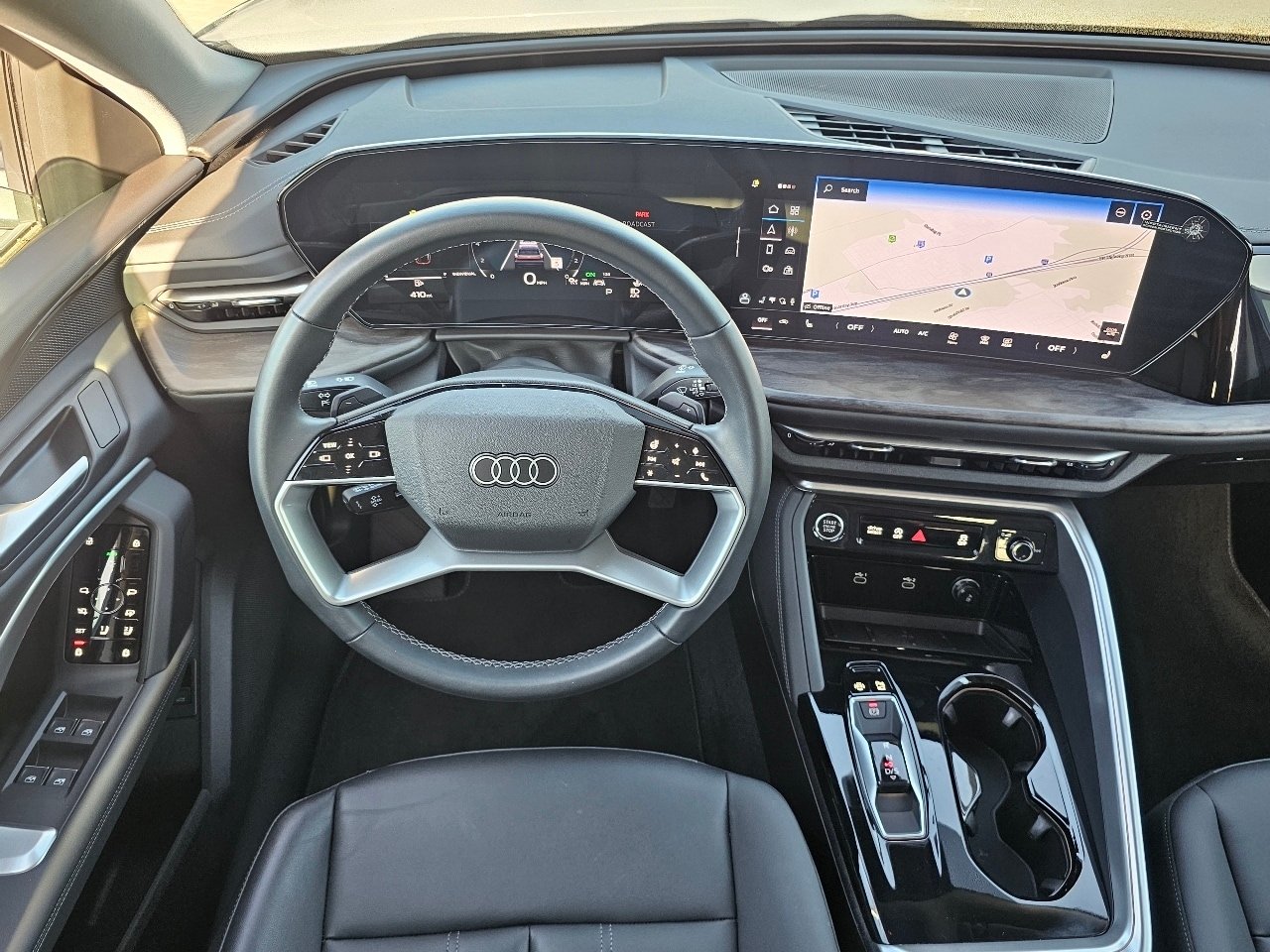 Used 2025 Mythos Black Metallic Audi 2.0T Premium image 5