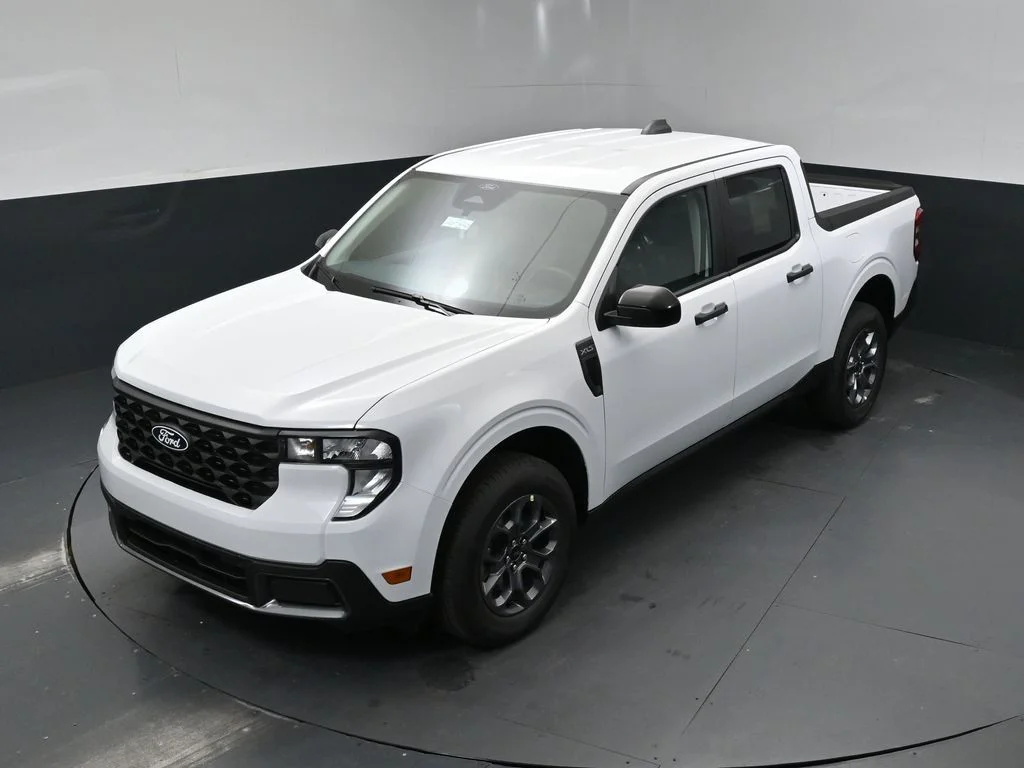 New 2026 White Ford XLT image 36
