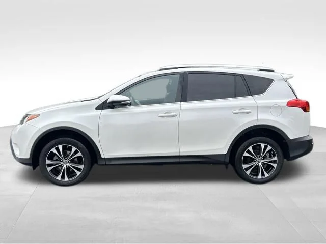 Used 2015 White Toyota Limited image 2
