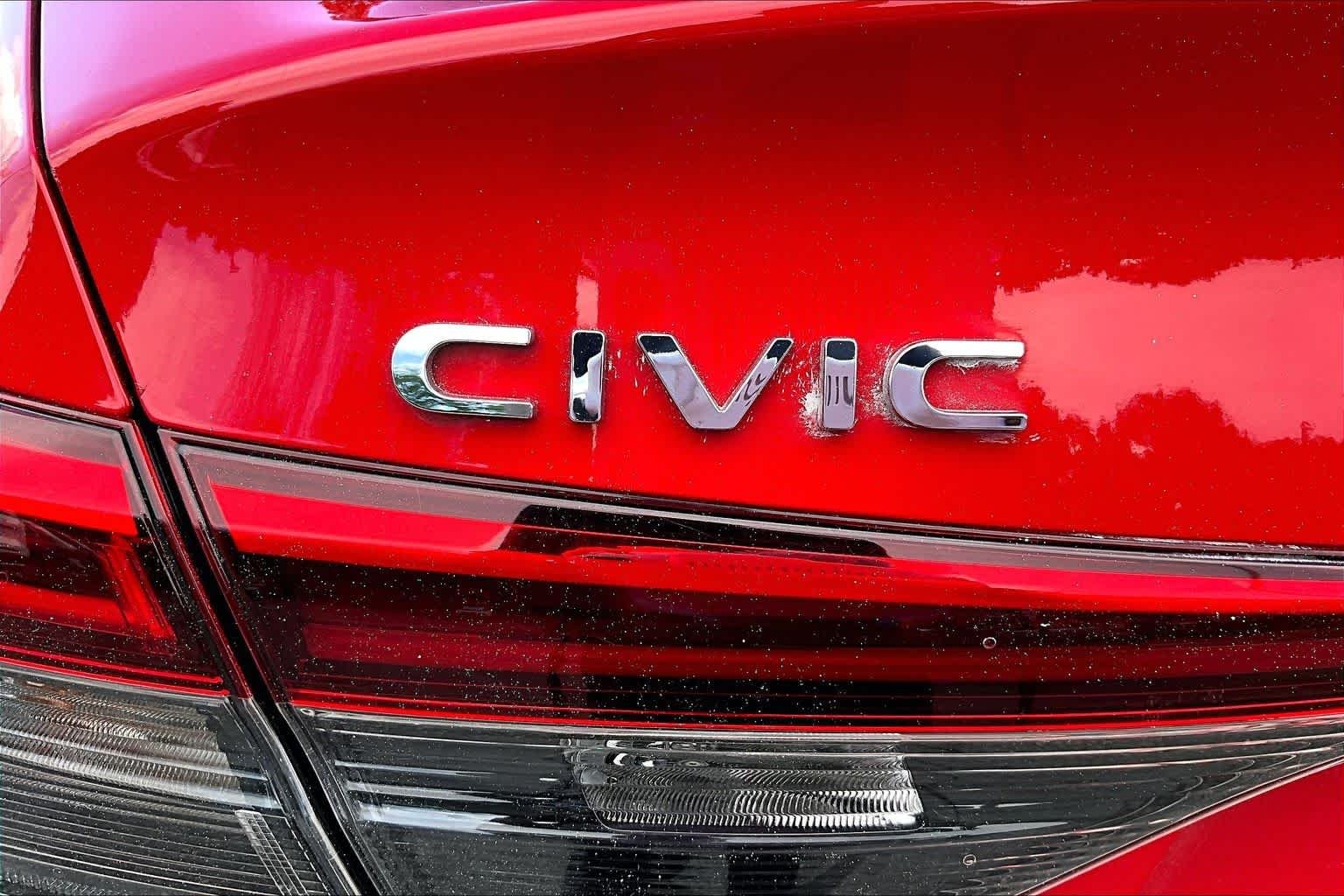Used 2022 Rallye Red Honda LX image 30
