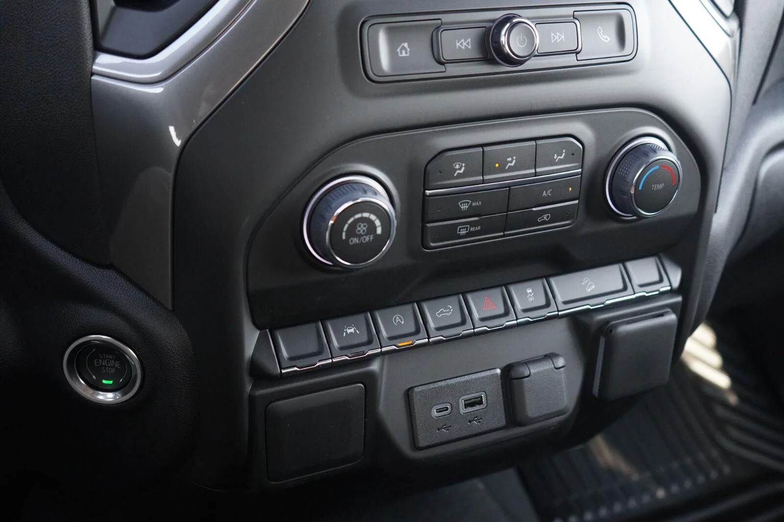 2026 Chevrolet Silverado 1500 Custom Trail Boss - Photo 16