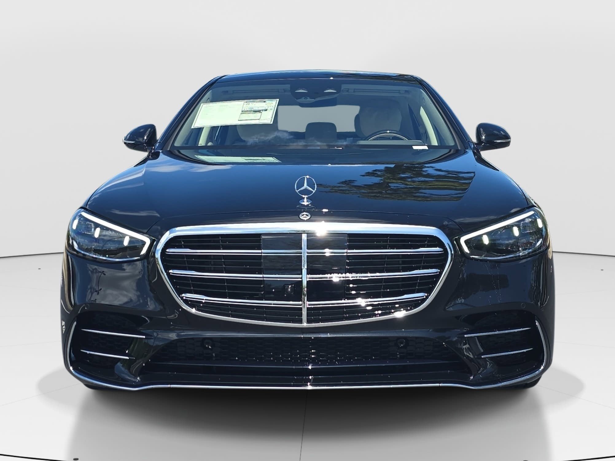 New 2026 Obsidian Black Metallic Mercedes-Benz S580 image 2