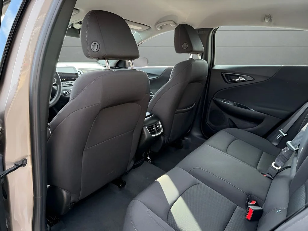 Used 2023 Gray Chevrolet LT image 21