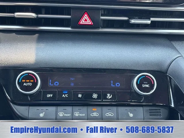 Used 2022 Black Hyundai SEL image 22