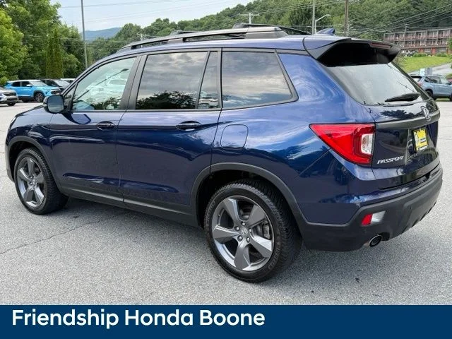 Used 2021 Blue Honda Touring image 7