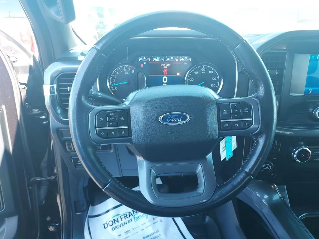 Used 2022 Black Ford XLT image 20
