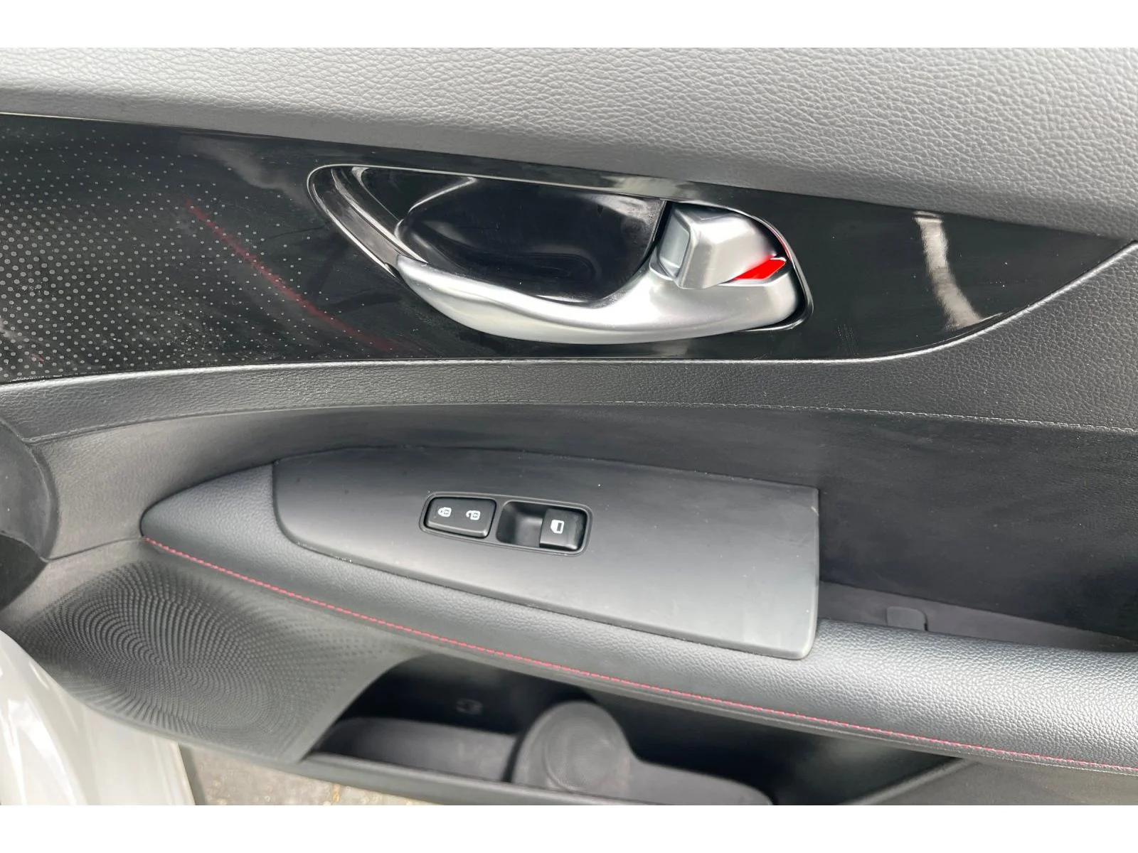 Used 2024 SNOW WHITE PEARL Kia GT image 20