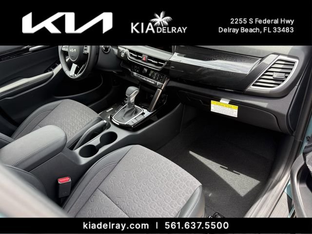 New 2026 Pluton Blue / Black Roof Kia S image 9