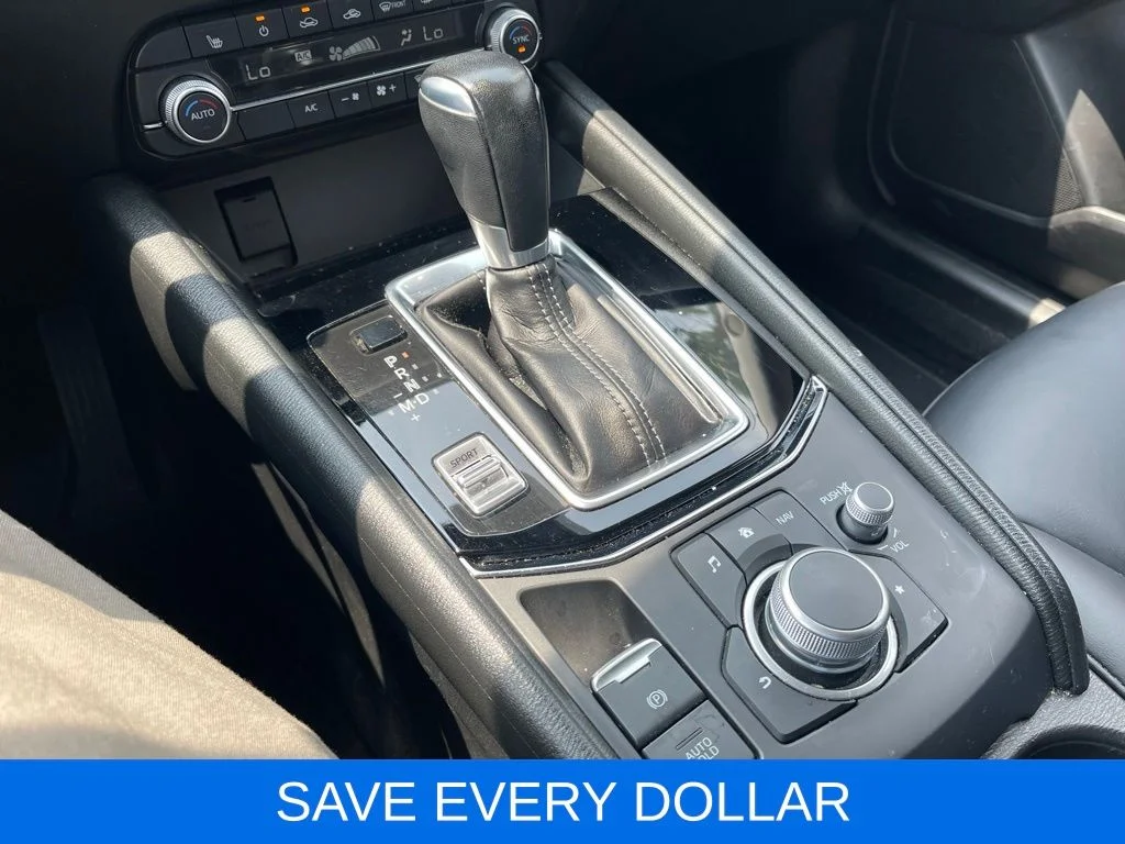 Used 2020 White Mazda Touring image 12