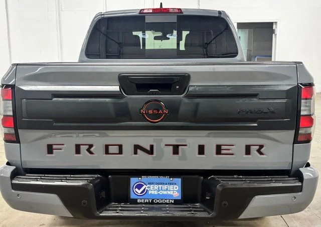 Used 2025 Gray Nissan PRO-X image 5