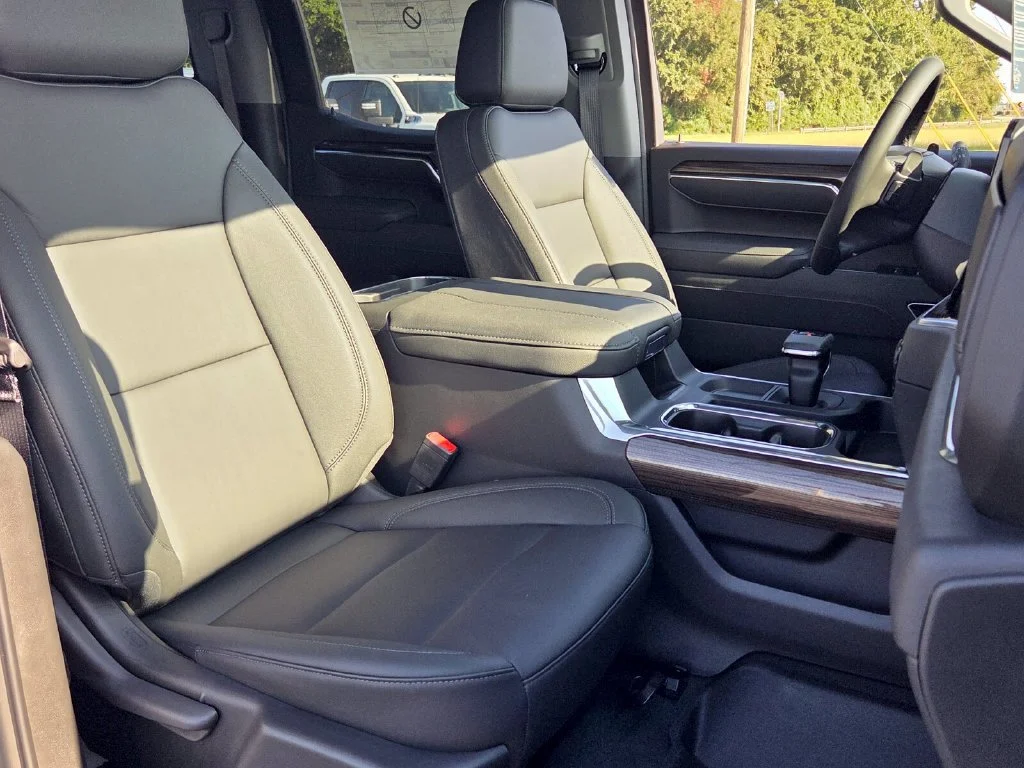 New 2026 Sterling Gray Metallic Chevrolet LT Trail Boss image 40