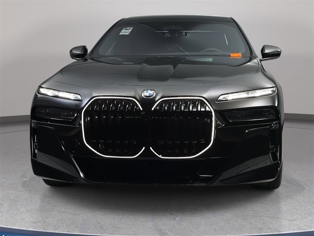 2026 BMW 7 Series 750e