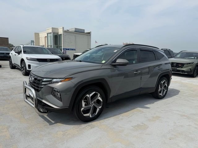 Used 2024 Gray Hyundai SEL image 3