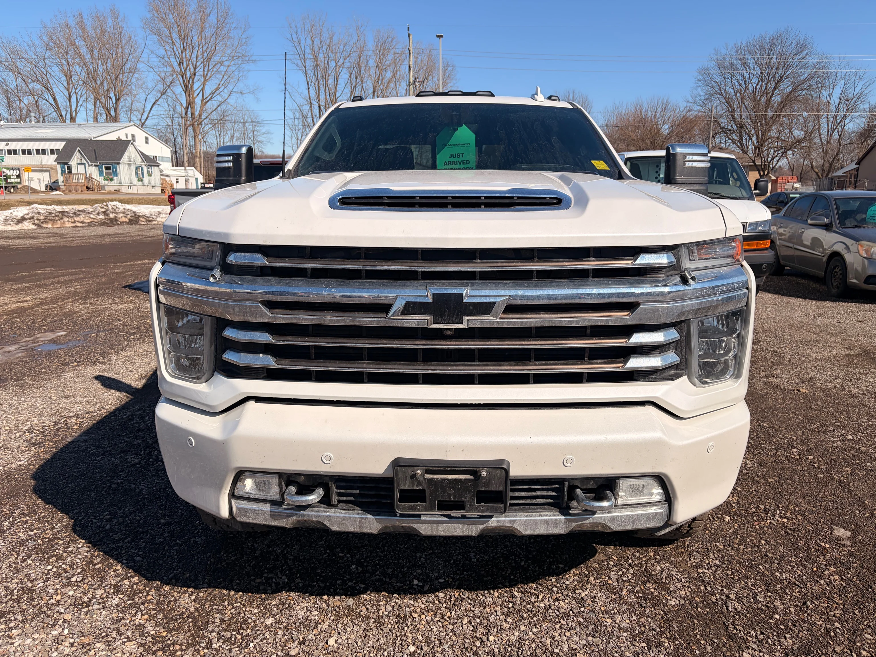 Used 2022  Chevrolet HIGH COUNTRY image 2