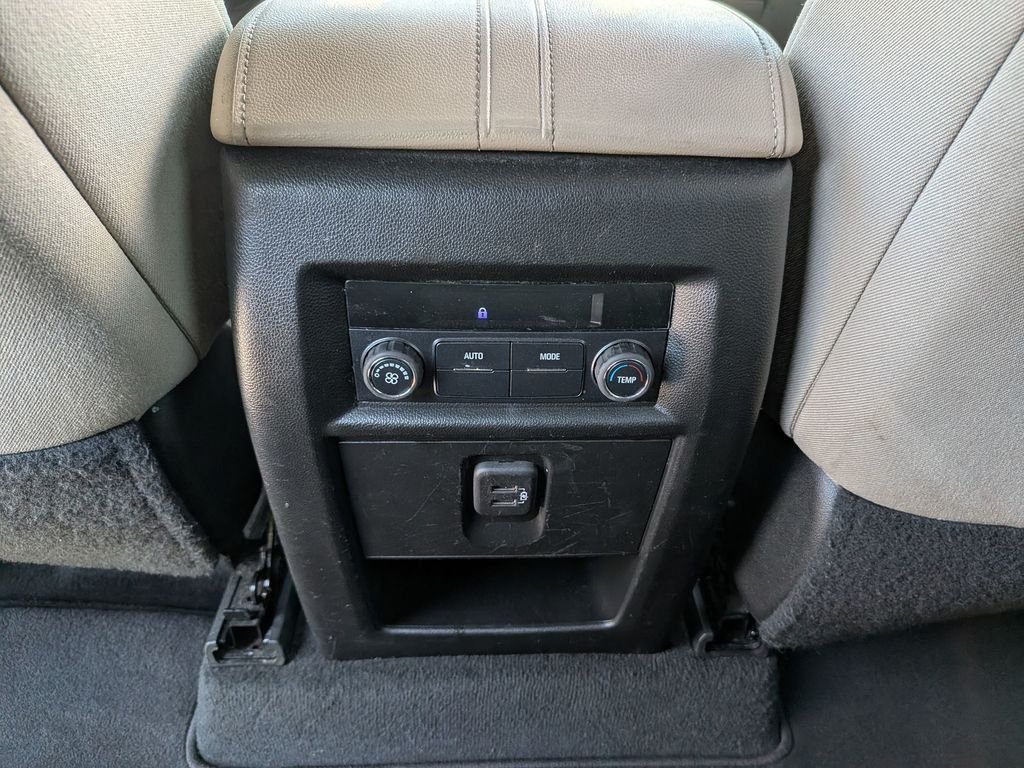 Used 2022 Silver Chevrolet LS image 37