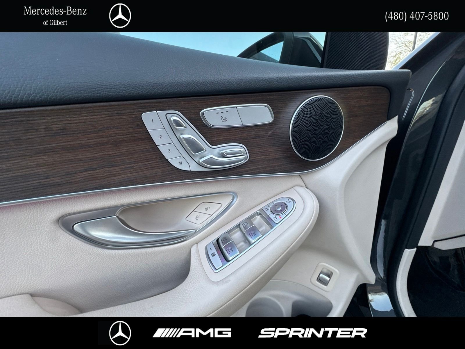 Certified Used 2022  Mercedes-Benz GLC 300 image 13