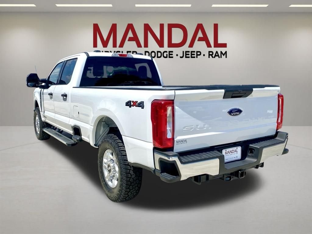 Used 2025 White Ford XLT image 8