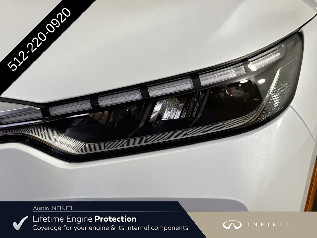 New 2027 White INFINITI LUXE image 41