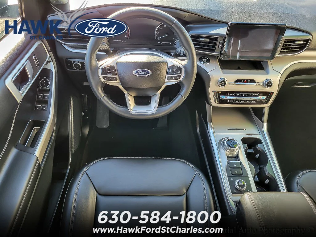 2023 Ford Explorer XLT - Photo 10