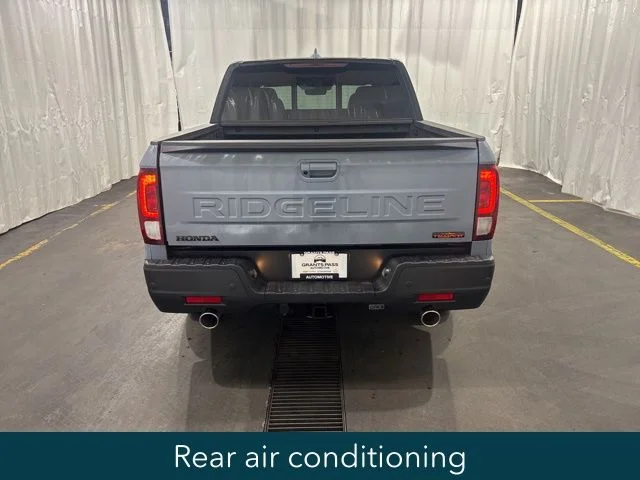 2026 Honda Ridgeline TrailSport - Photo 4
