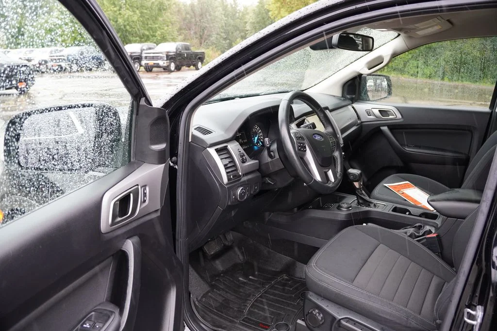Certified Used 2020 Shadow Black Ford XLT image 15