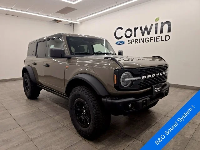 New 2026 Marsh Gray Ford Badlands® image 7