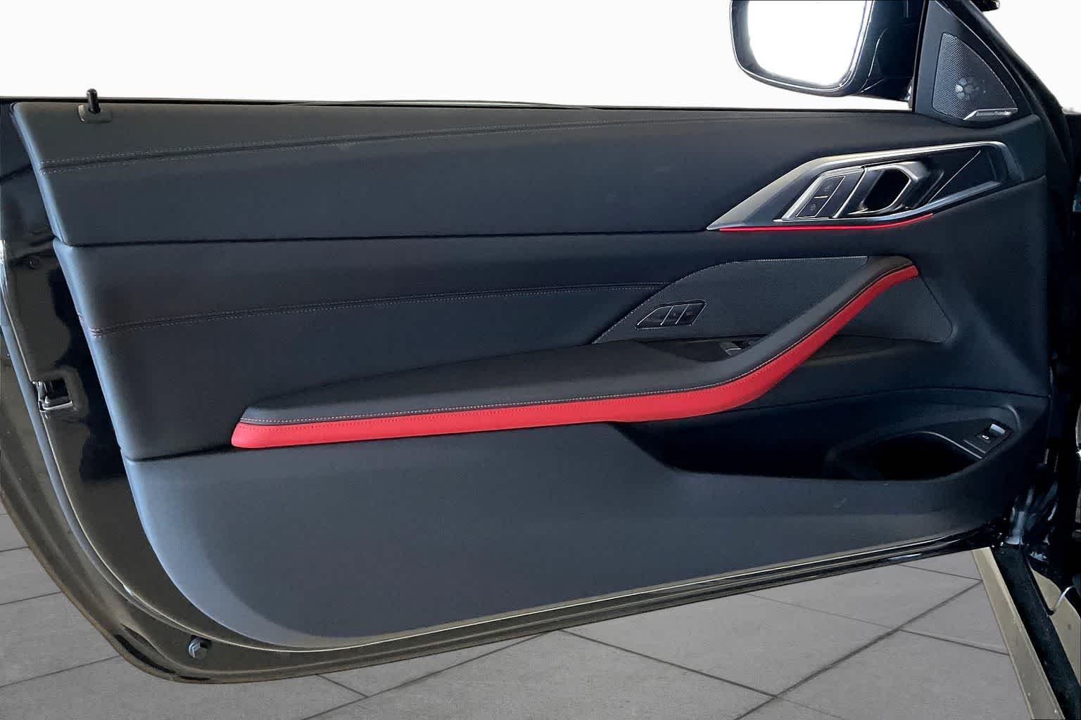 New 2026 Black Sapphire Metallic BMW M440i image 10