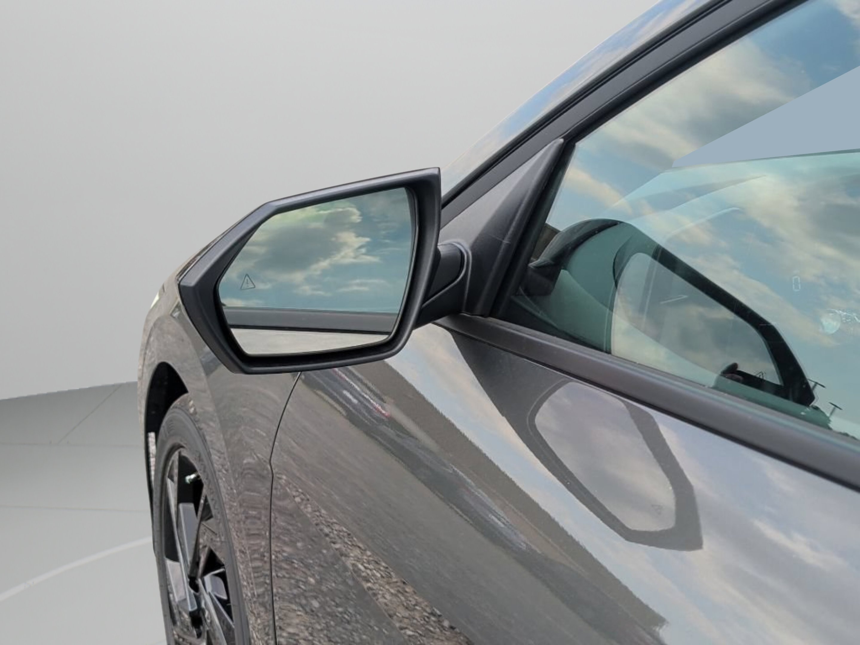New 2026 Amazon Gray Hyundai SEL Sport Plus image 13