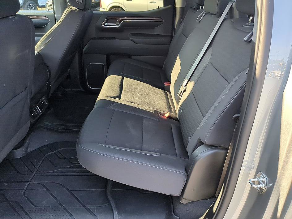 Used 2023 Sterling Gray Metallic Chevrolet LT image 28