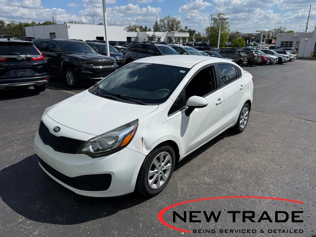 2014 Kia Rio LX AT's photo