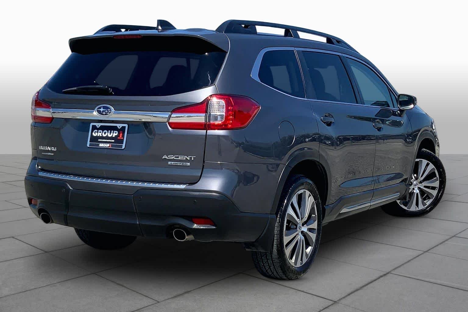 Used 2022 Magnetite Gray Metallic Subaru Limited image 13