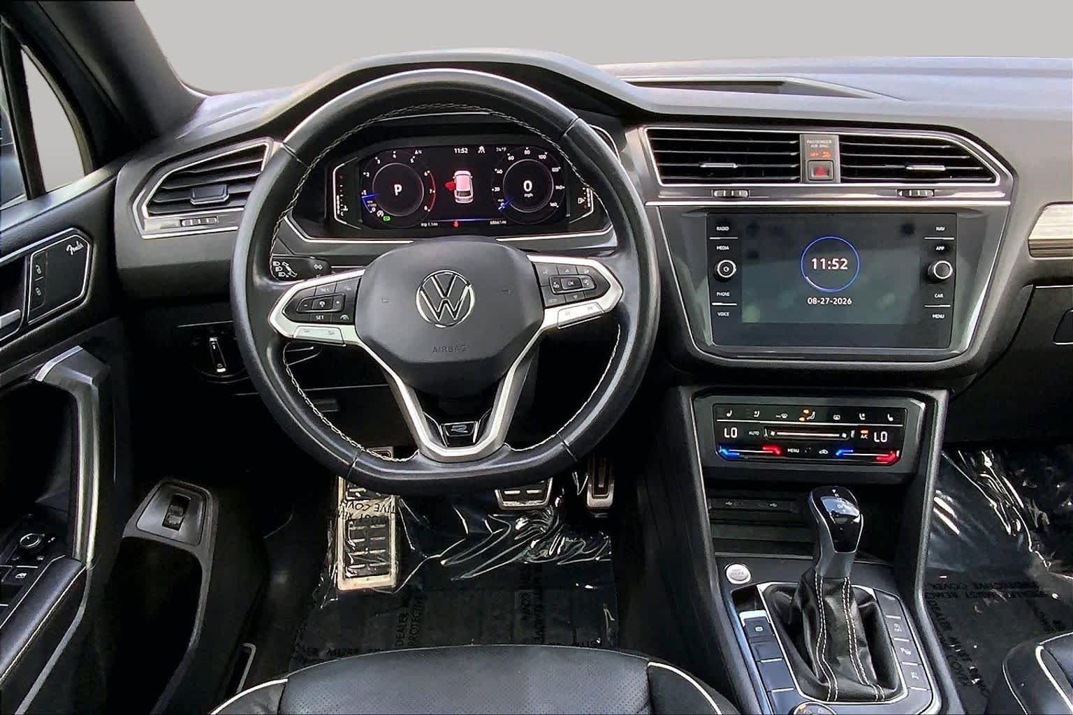 Used 2023 Platinum Gray Metallic Volkswagen SEL R-Line image 6